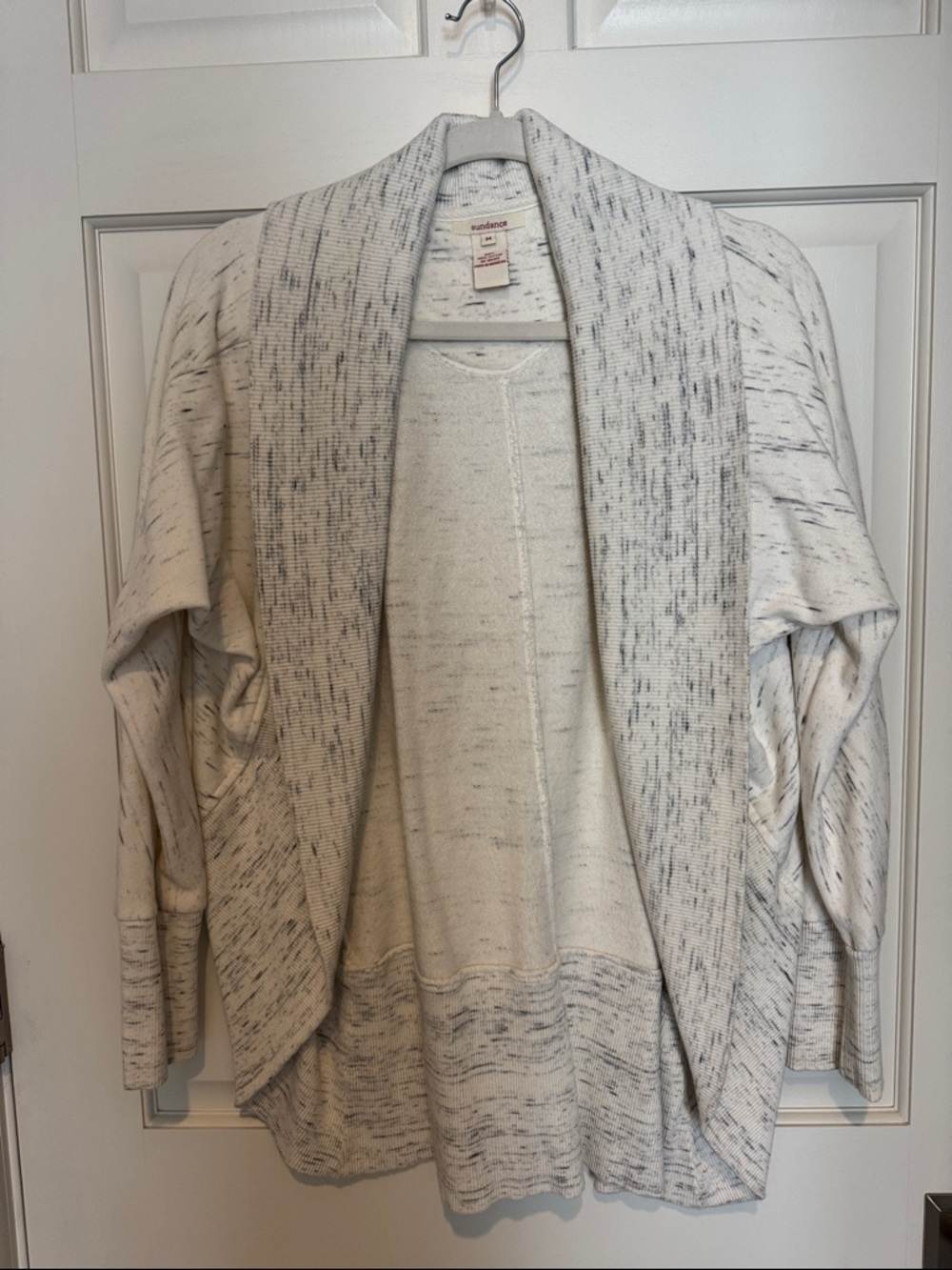 Sundance Marled Open-Front Cardigan in Cream and Black Fleck